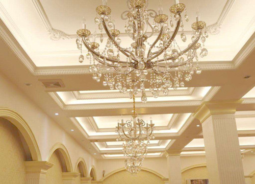 客厅吊顶灯风水禁忌,很少人知道的三大吊顶灯禁忌 客厅吊顶灯风水禁忌,很少人知道的三大吊顶灯禁忌