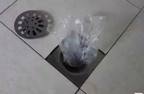 家里卫生间地漏反味怎么办？不花钱的实用小技巧赶紧来看