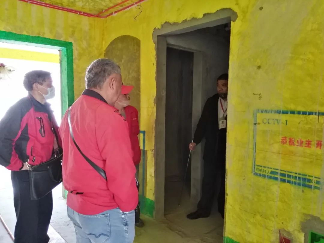 红牛巡检 | 董事长“老汪”视察工地，总经理带队检查工地！