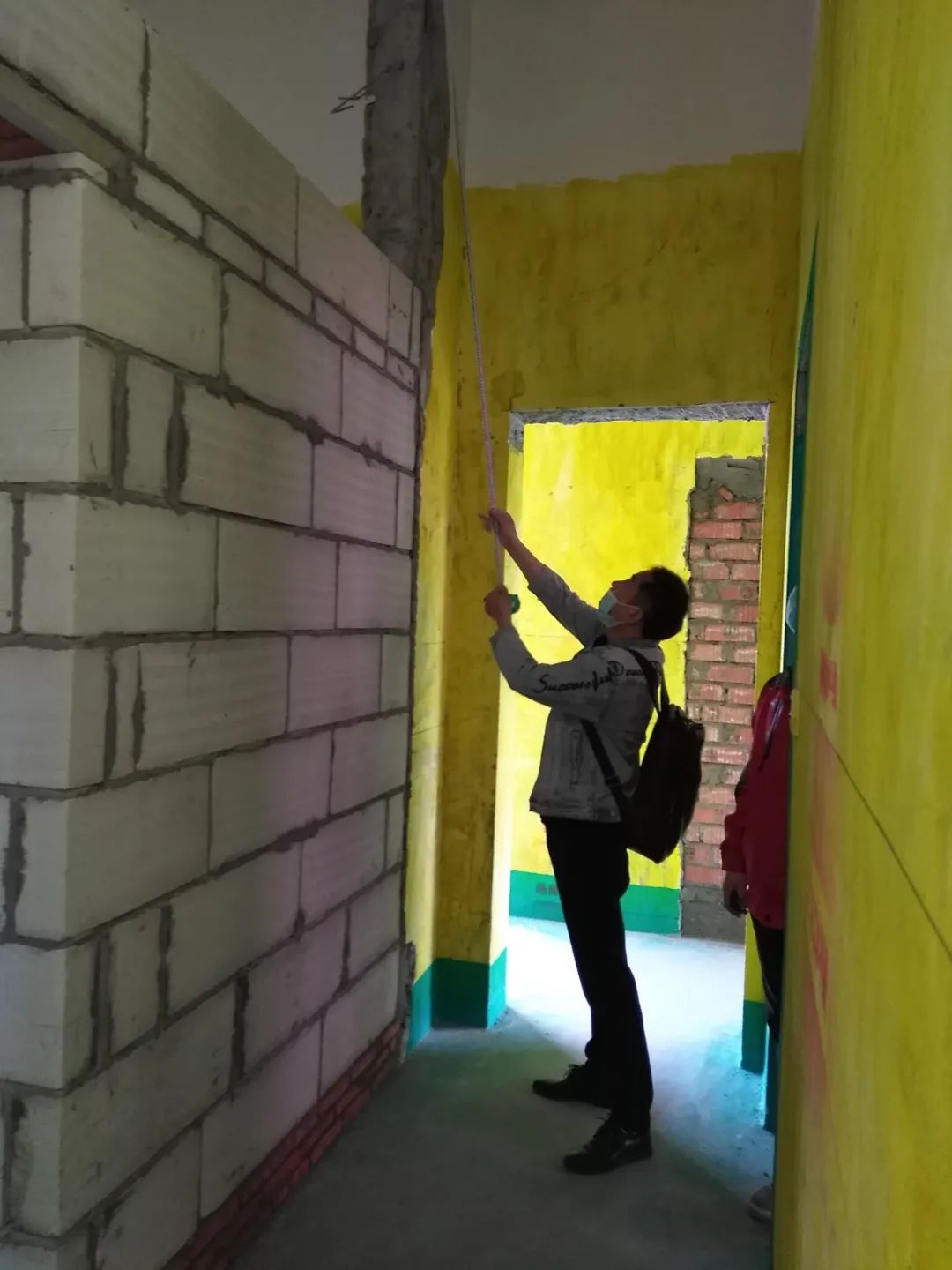 红牛巡检 | 董事长“老汪”视察工地，总经理带队检查工地！