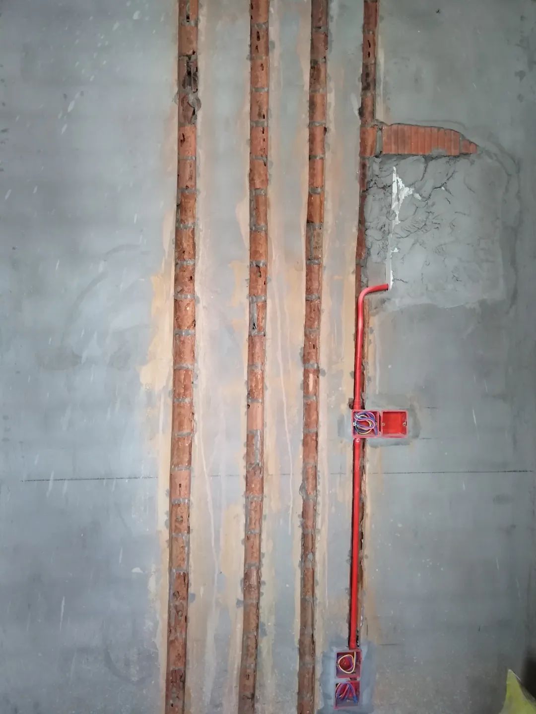 红牛巡检 | 董事长“老汪”视察工地，总经理带队检查工地！