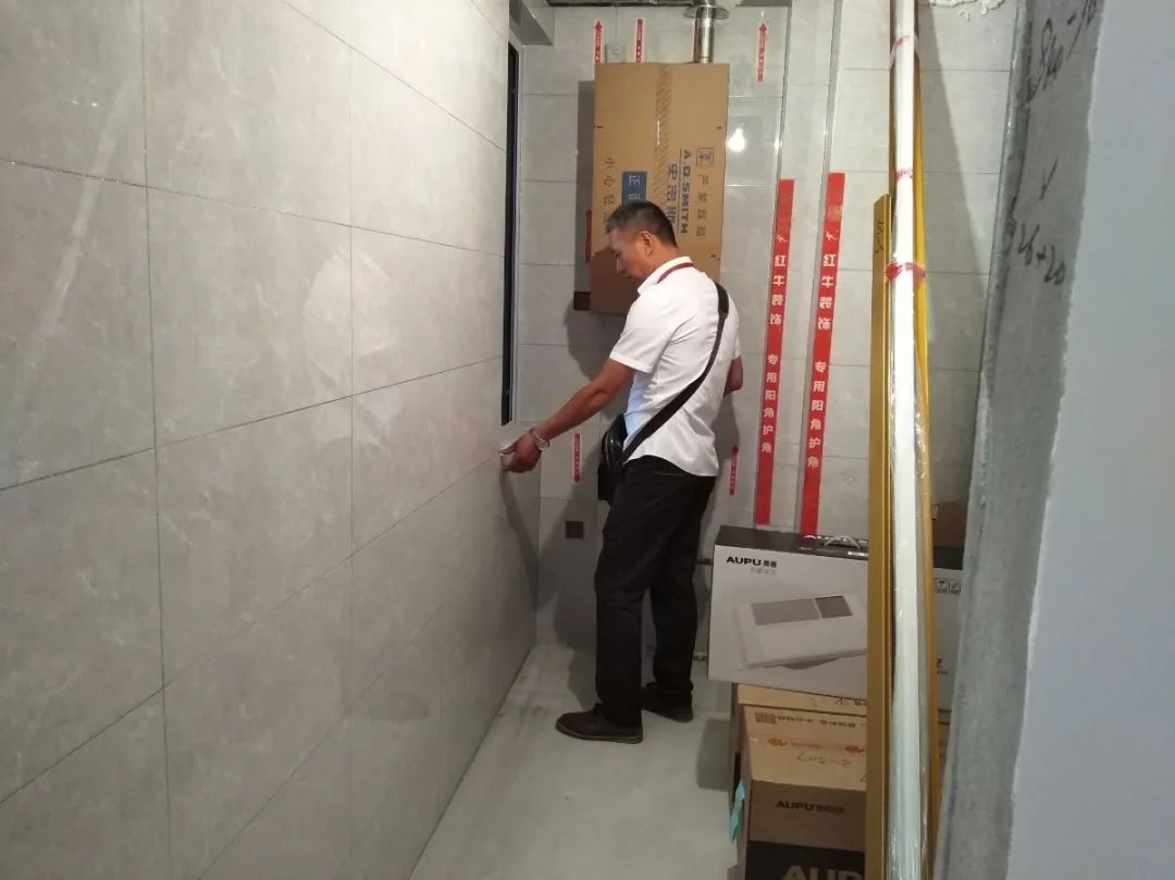 红牛巡检 | 开槽埋线，工地整洁美观！