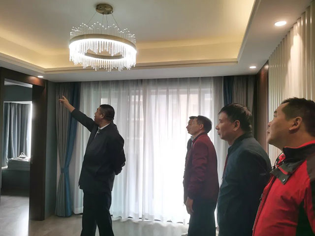 【双十一】工程总监亲自带队巡检，严守每个工地品质，不负所托！