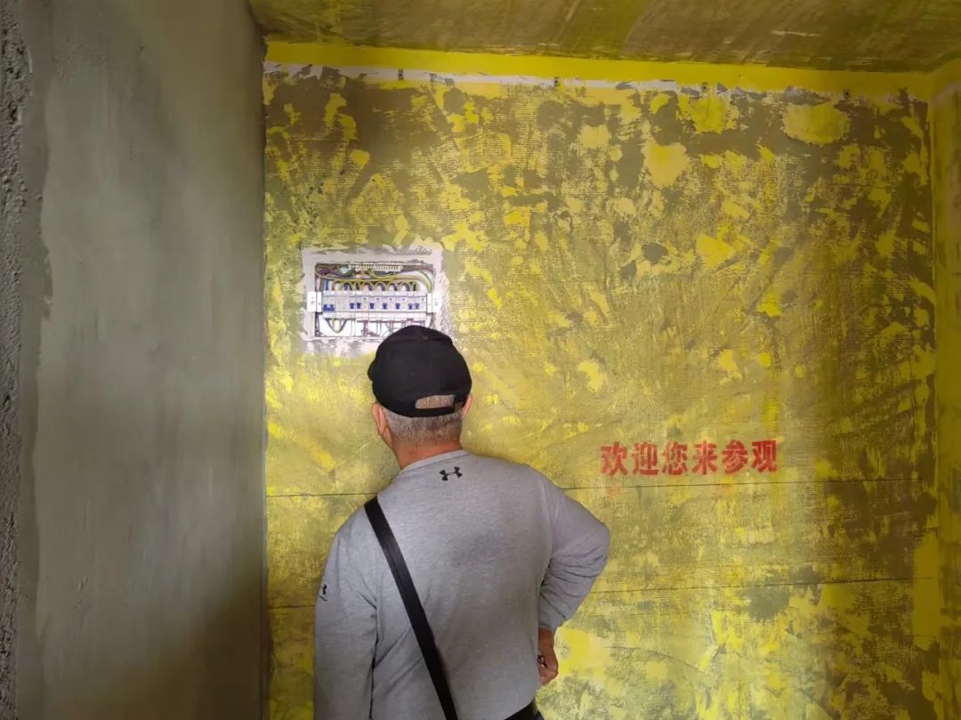 走过场？形式主义？不存在的！直击红牛装饰工地现场，您会看见……