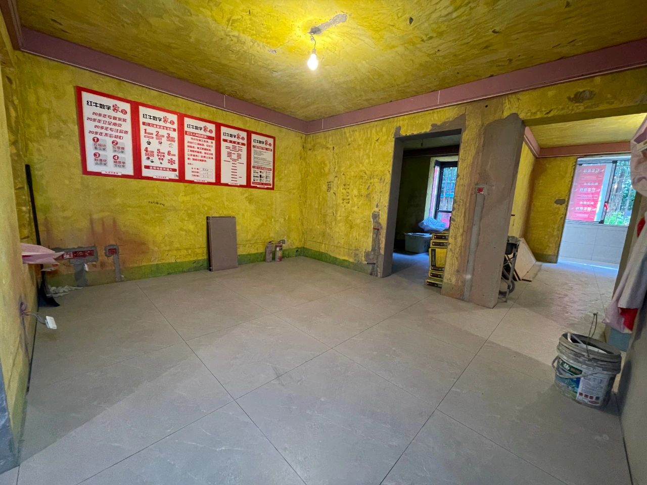 南京红牛装饰公司工地巡检：这水电施工现场，您给打几分？