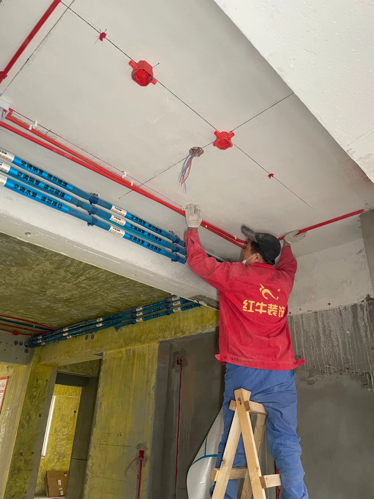 南京红牛装饰公司工地巡检：工艺细节彰显匠心品质，更彰显品牌魅力04