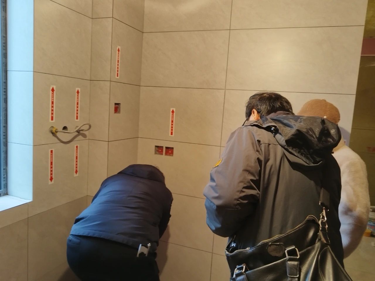 工地巡检｜巧遇两户业主，坚守品质承诺，不放过任何细节07