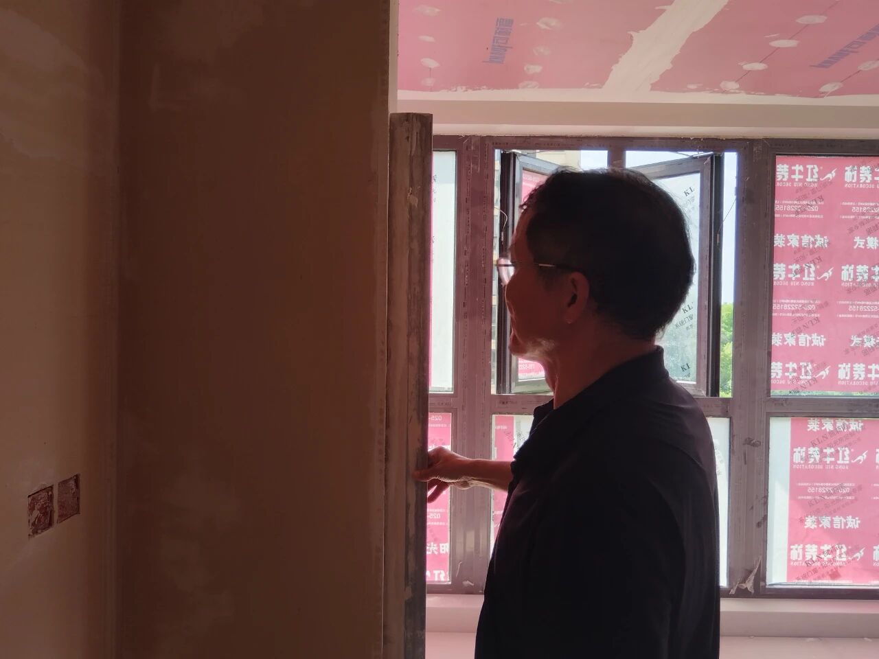 设计师工地巡检，用脚步丈量细节，护航效果完美落地！07