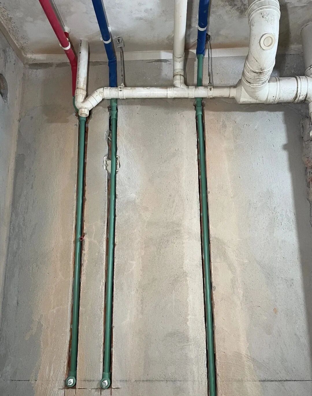 家装避坑指南：水路改造怕被坑？盯住这“几个核心”工艺！