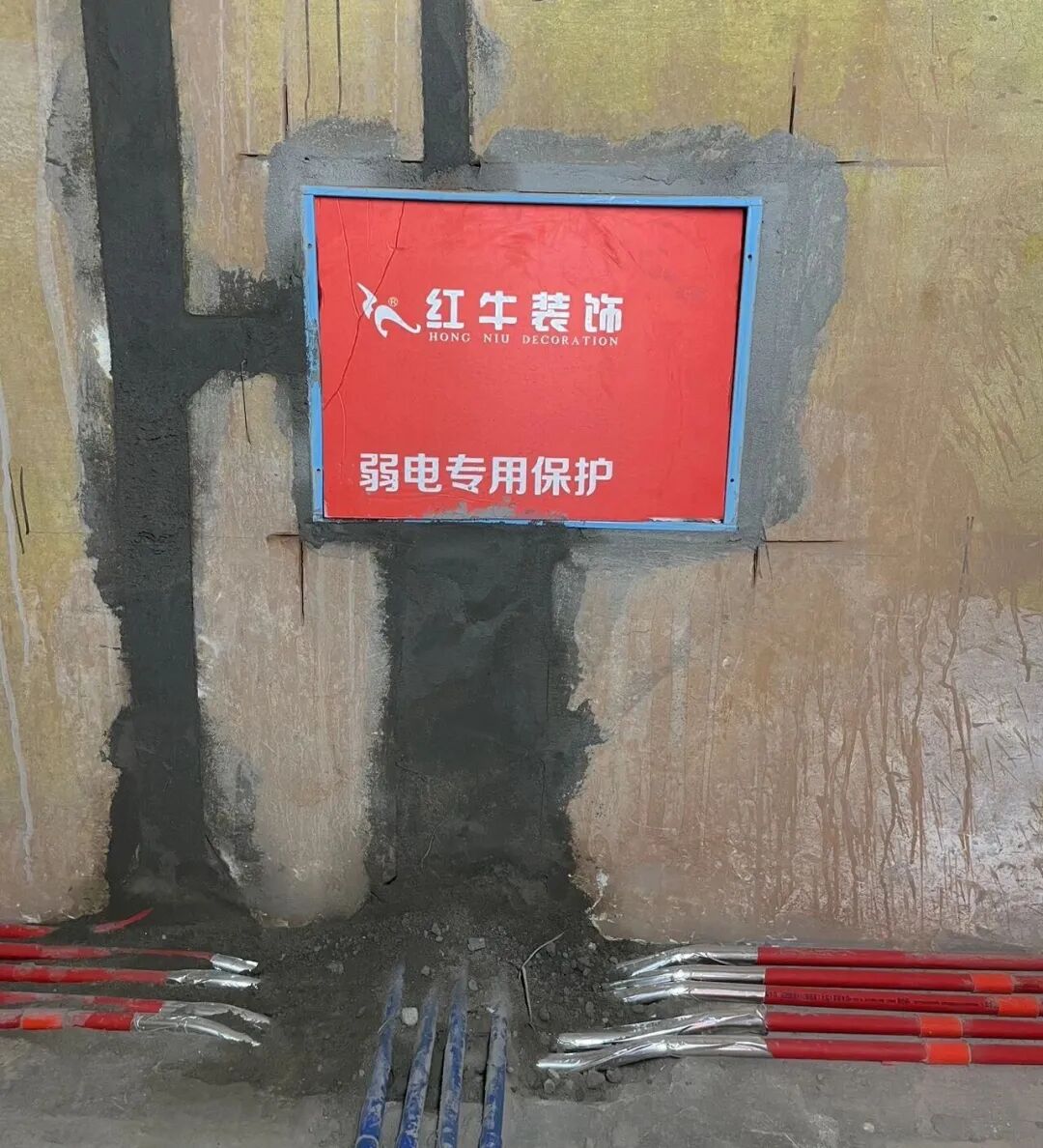 从毫米级工艺到安全弦：总经理突击工地巡查