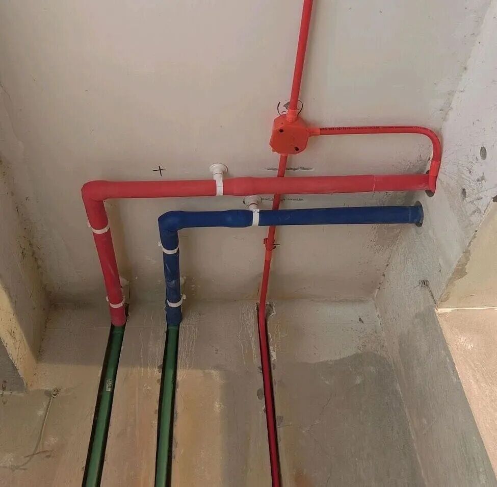 南京红牛装饰工地巡检记：藏在墙里的工艺与标准，必须严格把关！