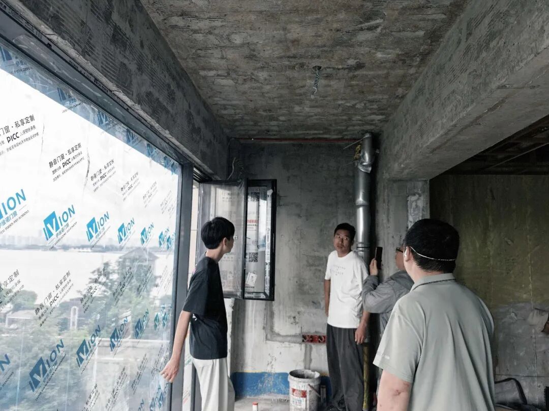 南京红牛装饰工地巡检记：好工地，不怕看；高品质，经得起突击！
