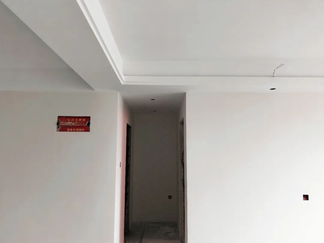 南京红牛装饰工地巡检：国庆不打烊，巡检不放松，品质不放假！