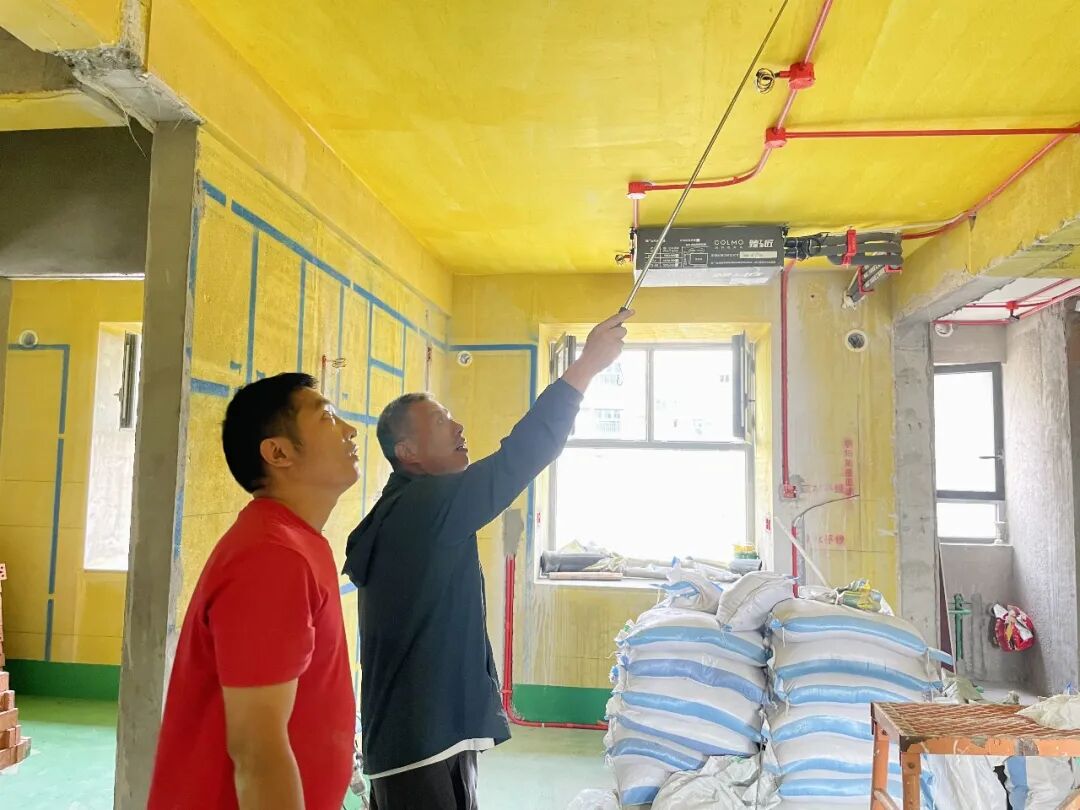 信任无价！又双叒叕收锦旗啦！南京红牛装饰以实际行动诠释“专业与靠谱”！